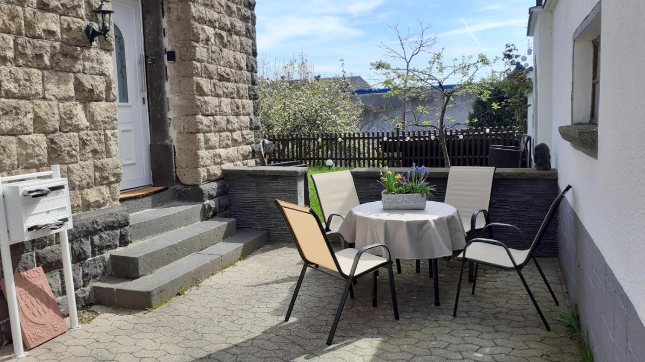 Ferienwohnung Am Vulkanpfad Ettringen  ภายนอก รูปภาพ